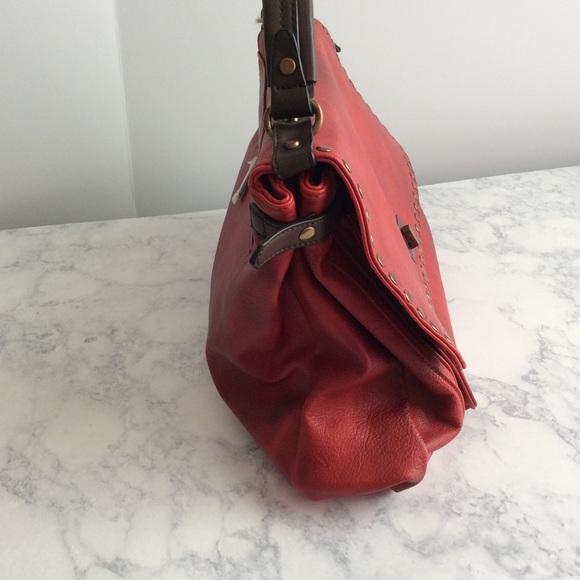 🌿 MUST HAVE 🌿 LARGE Crossbody Leather Satchel - Picture 5 of 8